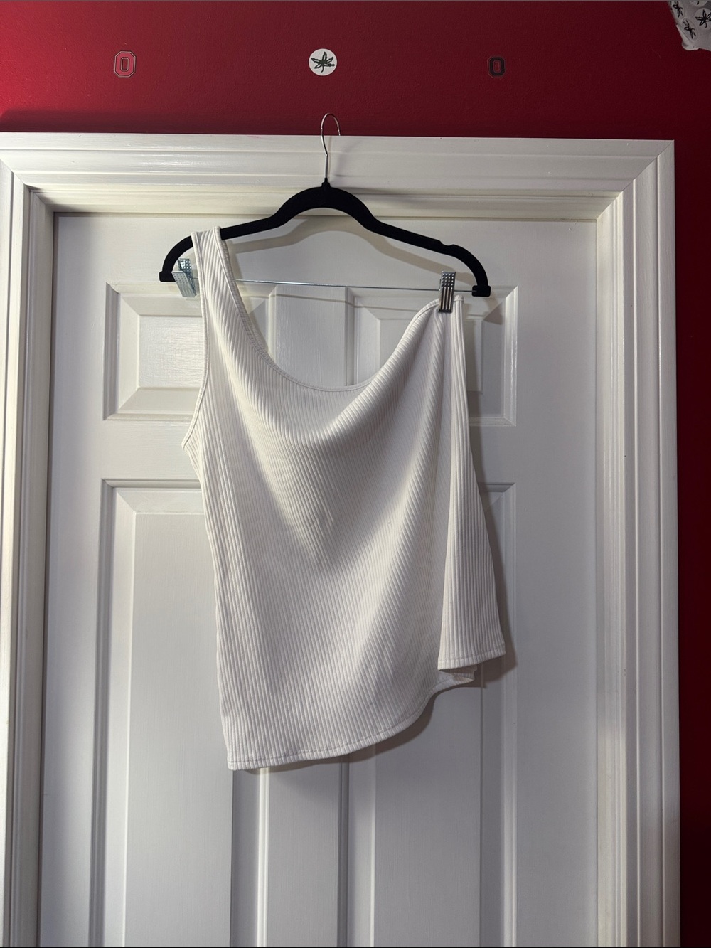 INC International Concepts White Ribbed One-Shoulder Tank